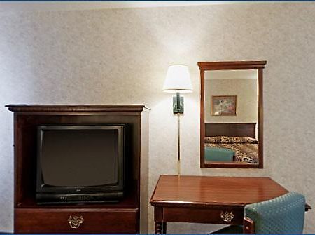 America'S Best Value Inn & Suites - Memphis/Graceland Pokoj fotografie