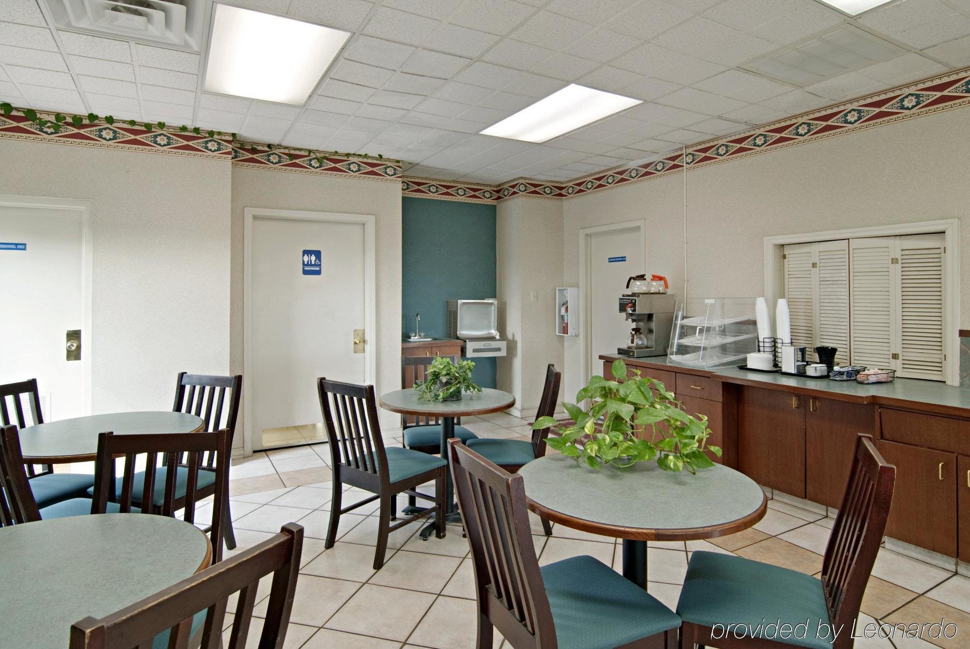 America'S Best Value Inn & Suites - Memphis/Graceland Restaurace fotografie