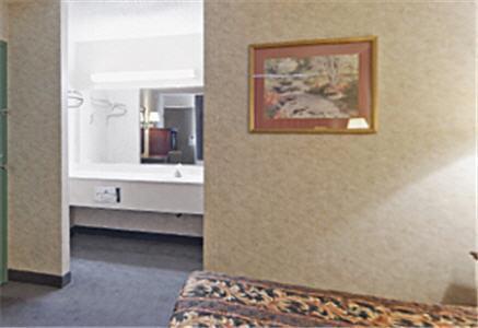 America'S Best Value Inn & Suites - Memphis/Graceland Pokoj fotografie